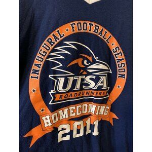UTSA Texas San Antonio Inaugural Football Season 2011 Roadrunners T-shirt Medium